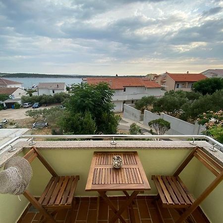 Apartmani Begic 1 I 2 Barbat na Rabu Exterior foto